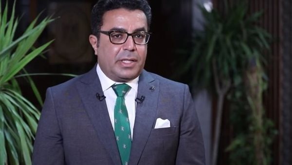 د/ باسل عادل